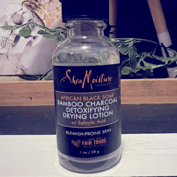 SheaMoisture Detoxifying Drying Lotion - Picture 1 of 2